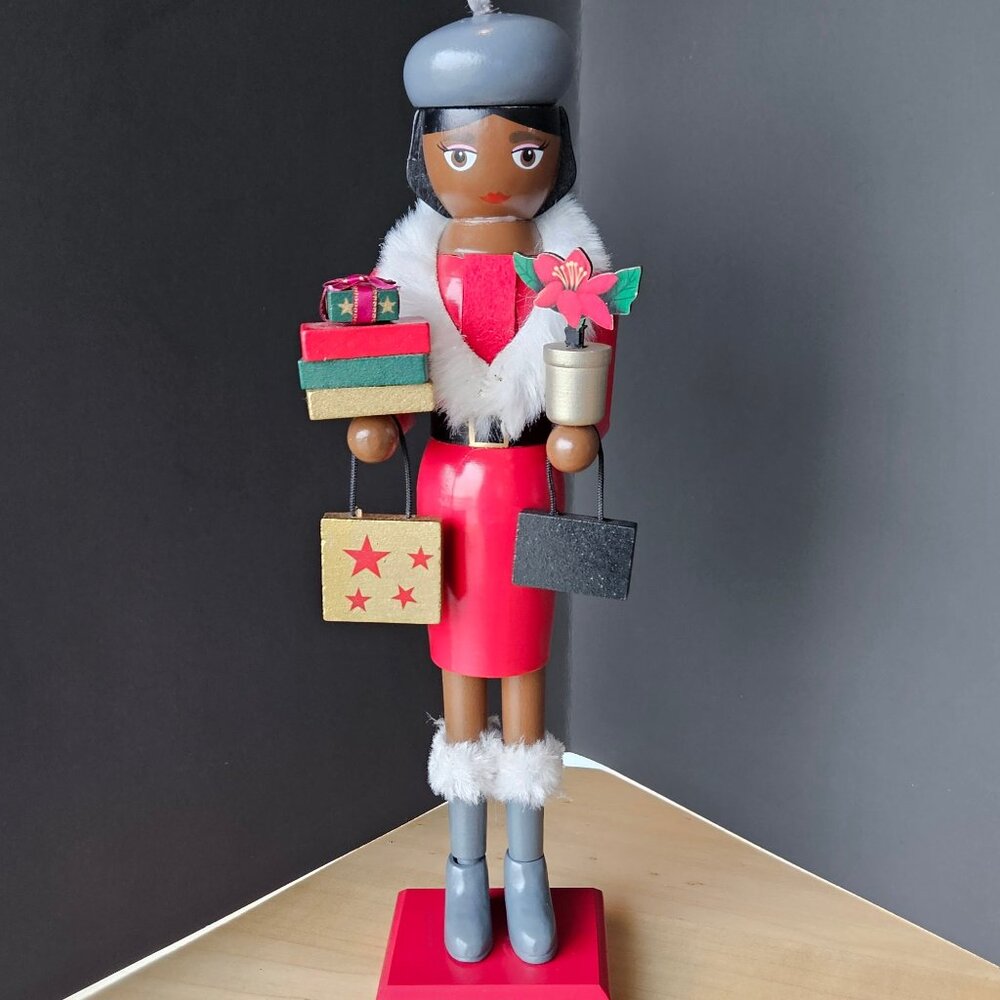 North Pole Trading Co.2024 Fashionista Nutcracker NWT.